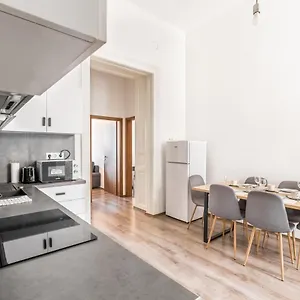 Appartamento Lovely Urban Retreat -