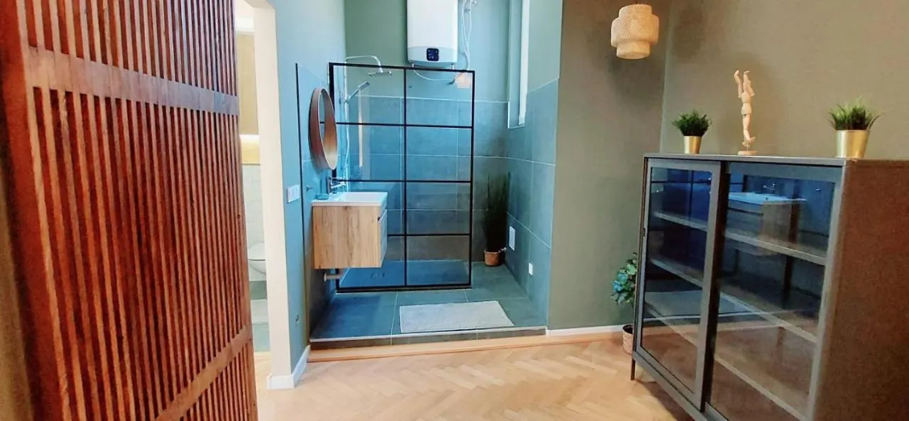 A+ Budapest Downtown Apartments Akacfa